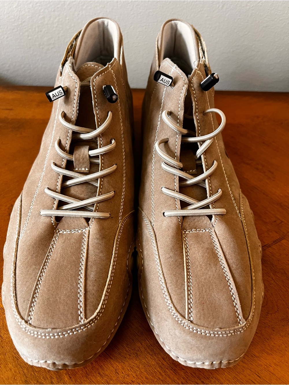 LDECK Suede Lace Up Hiking Shoes in Tan